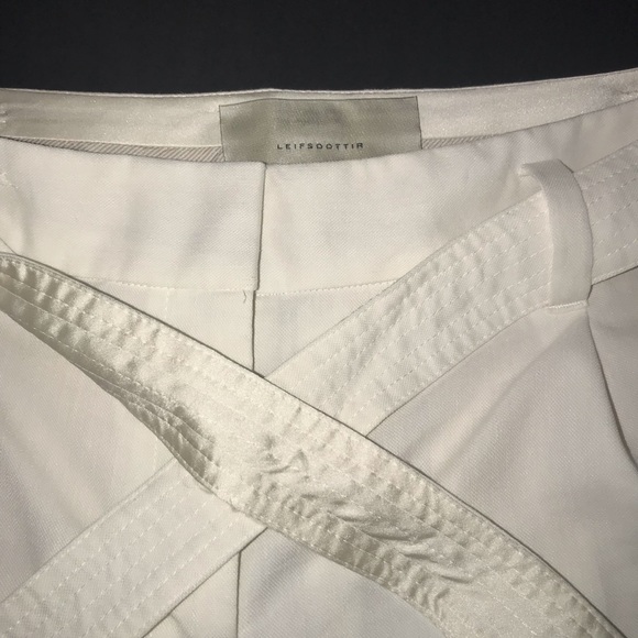 Anthropologie Leifsdottir White Tuxedo Stripe Shorts - size 8 - Picture 4 of 13